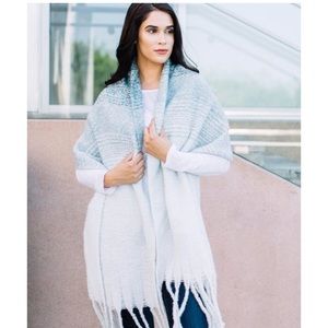 Neverworn ombré scarf